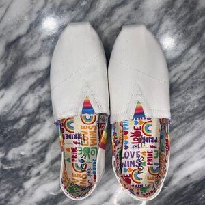 Toms Alpargata Pride | Women’s | NWOT | size 7